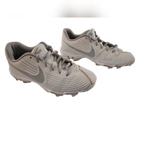 Nike Hyper Diamond Youth Softball, Baseball Cleats Sz 5Y White Grey